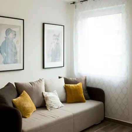 Gellerico Tolnai Street *