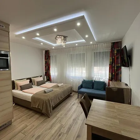 Gellerico Tolnai Street 布达佩斯